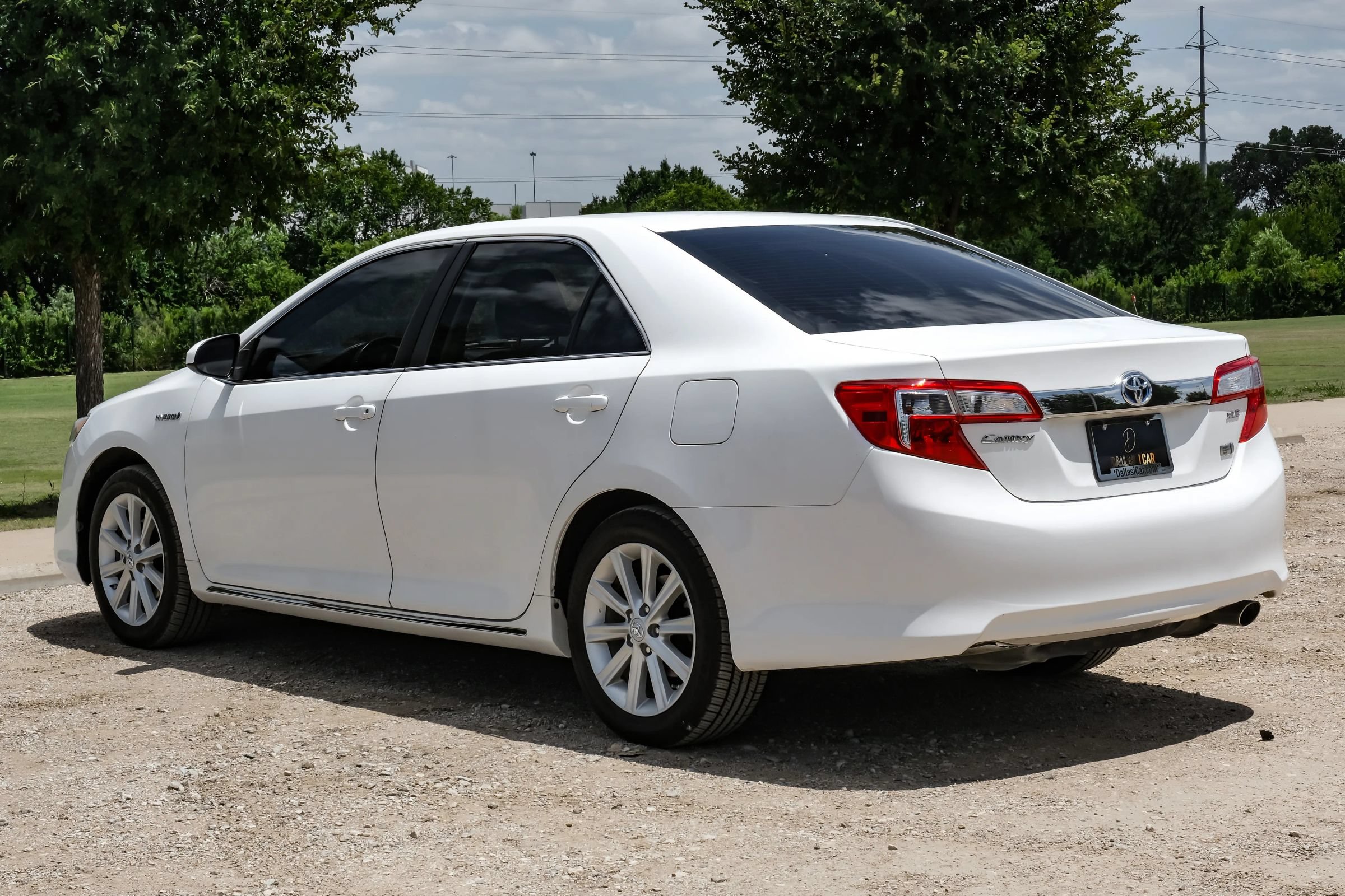 Used 2013 Toyota Camry XLE FWD image 10