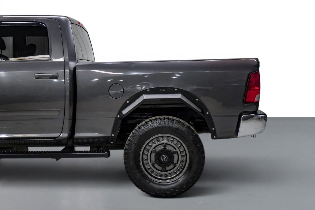 Used 2018 RAM 2500 Tradesman w/ Chrome Appearance Group AWD/4WD image 11