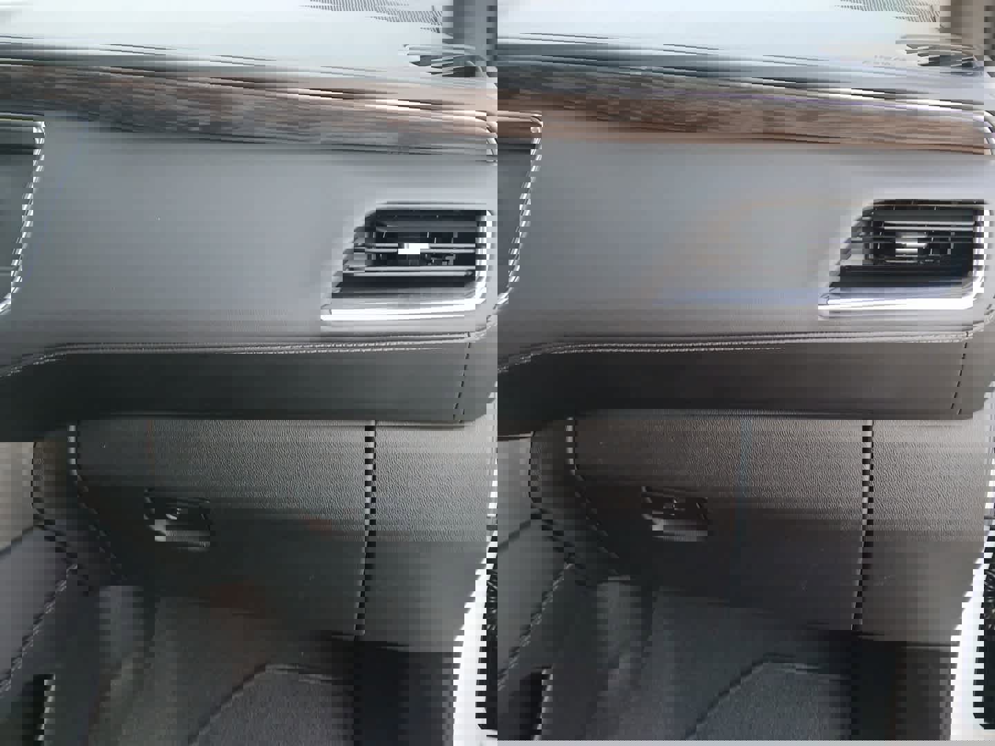 Used 2021 Chevrolet Tahoe LT image 90