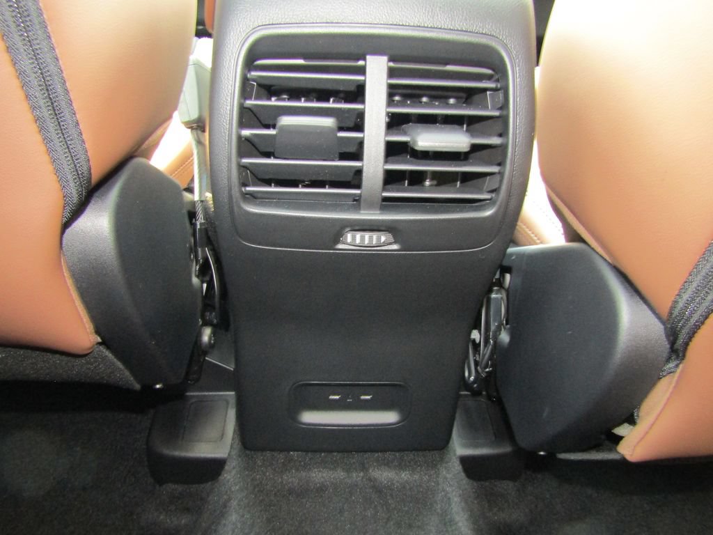 New 2026 Ford Bronco Sport Outer Banks w/ Outer Banks Tech Package+ AWD/4WD image 26