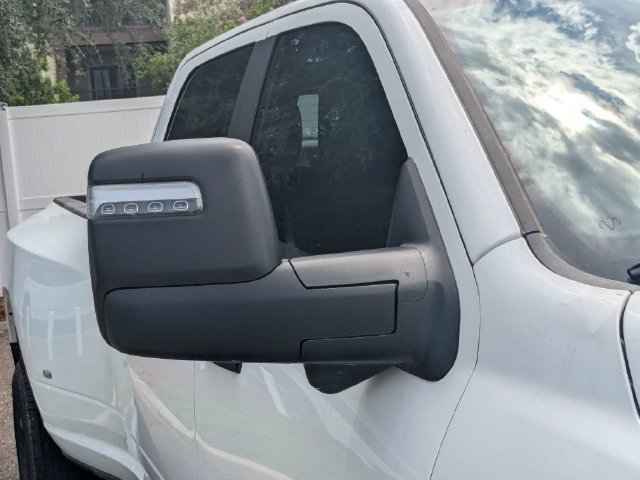 New 2026 RAM 3500 Big Horn AWD/4WD image 11