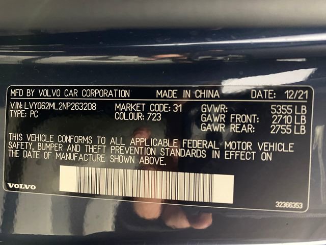 Used 2022 Volvo S90 B6 Inscription w/ Advanced Package image 32