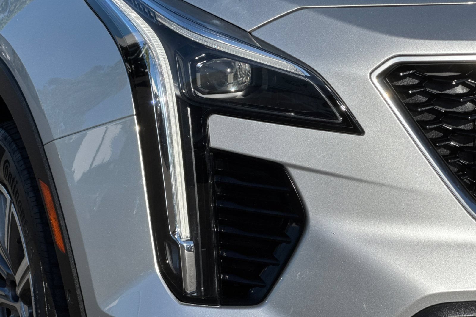 Used 2022 Cadillac XT4 Sport AWD/4WD image 45