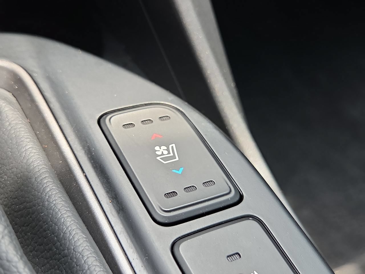 Used 2019 Hyundai Santa Fe XL FWD image 49