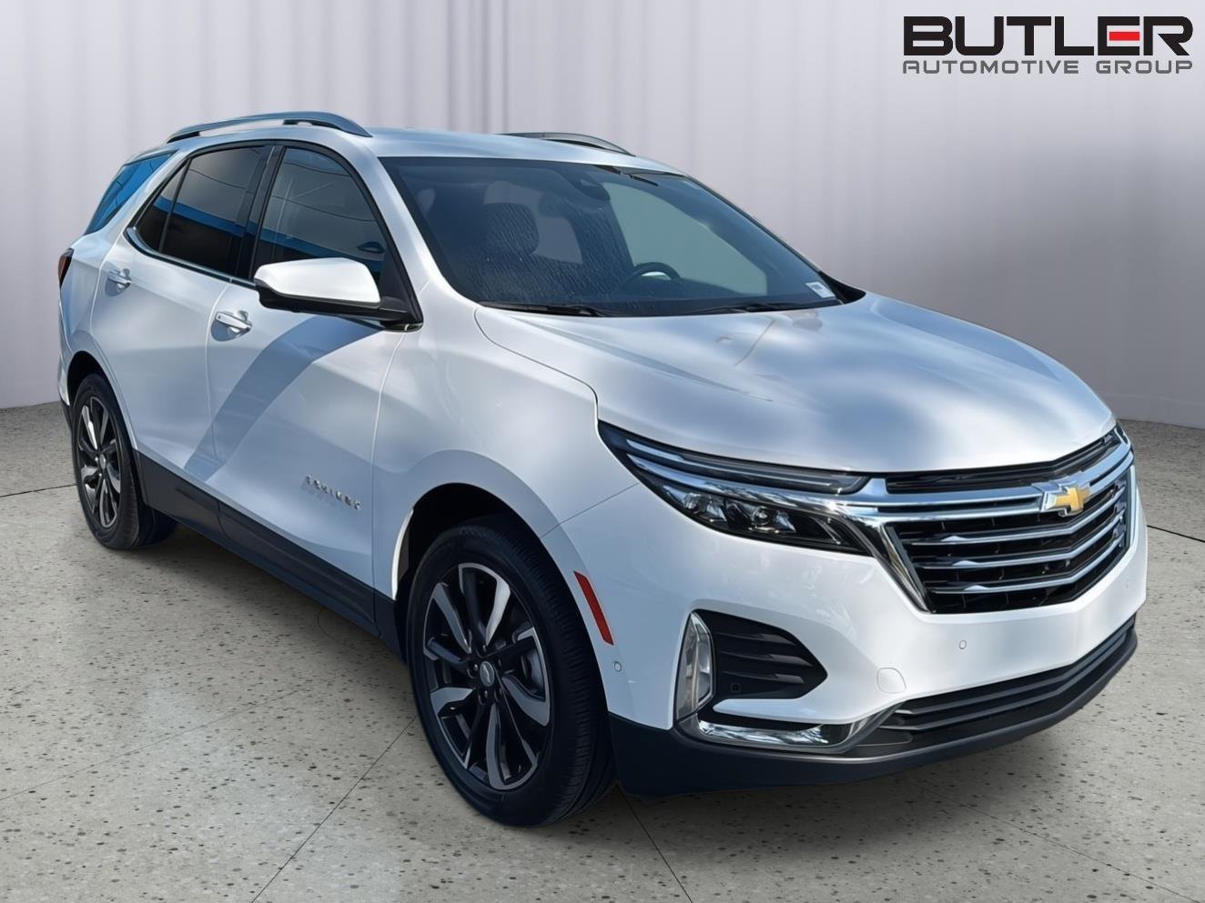 Used 2023 Chevrolet Equinox Premier image 7