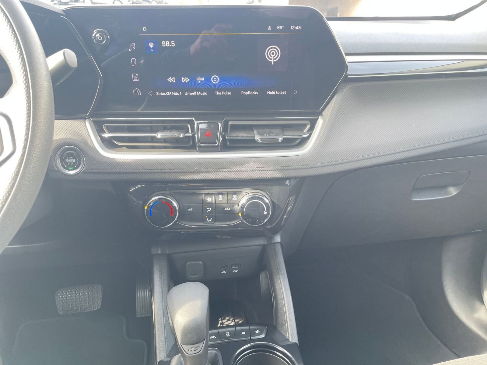 Used 2025 Chevrolet TrailBlazer LT image 18