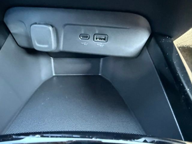 New 2026 Chevrolet Trax RS w/ Driver Confidence Package FWD image 24