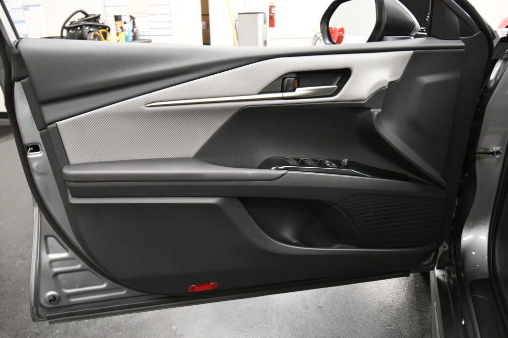 Certified 2025 Toyota Camry SE image 11