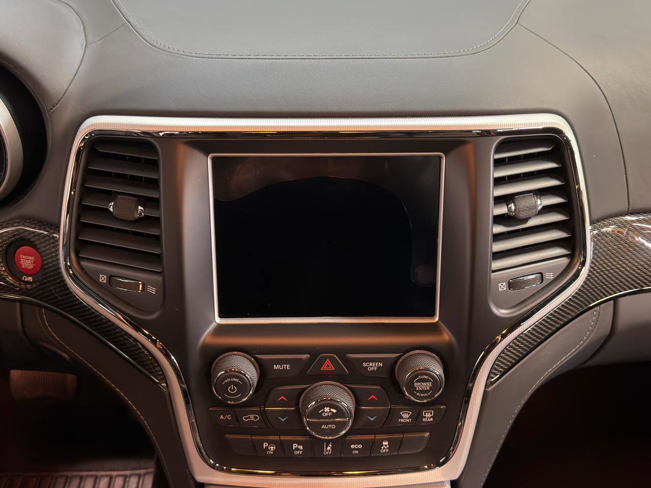Used 2018 Jeep Grand Cherokee Trackhawk AWD/4WD image 13
