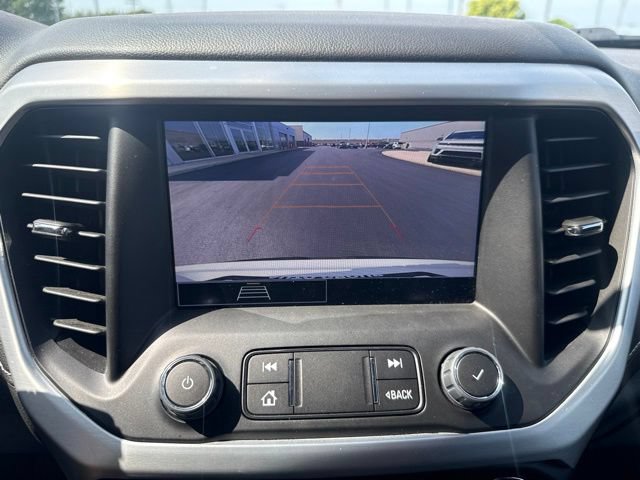 Used 2023 GMC Acadia SLE w/ Driver Convenience Package FWD image 23
