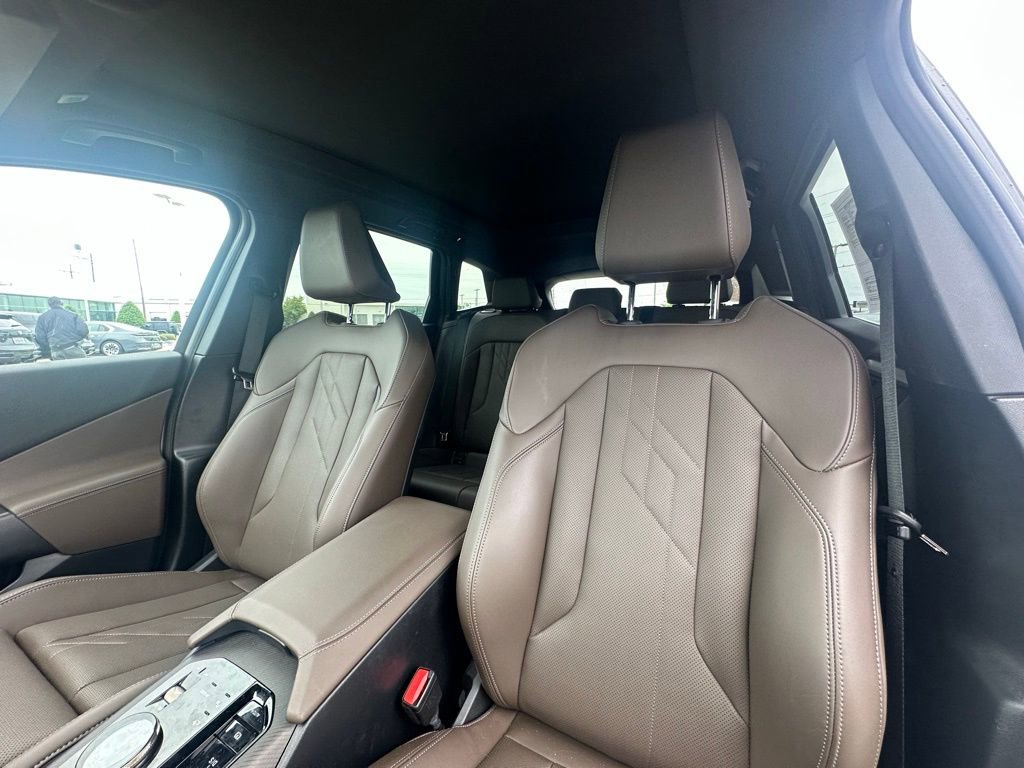 Certified 2025 BMW X3 xDrive30i w/ Premium Package image 11