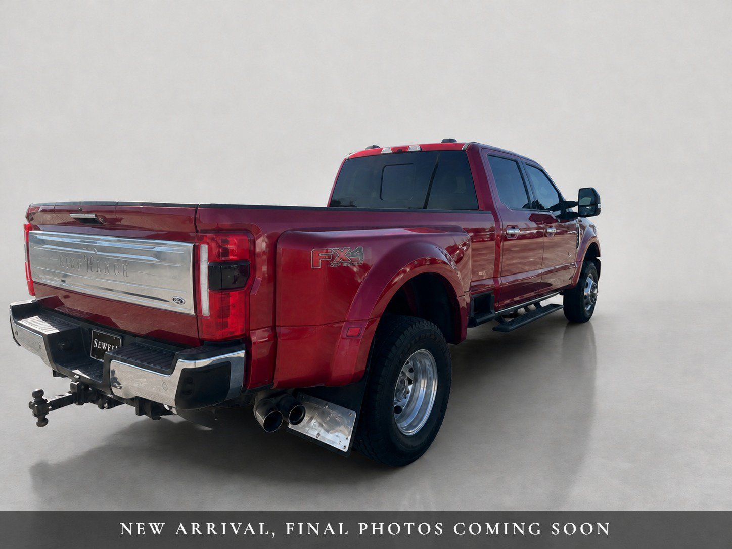 Used 2024 Ford F350 King Ranch w/ Chrome Package AWD/4WD image 4