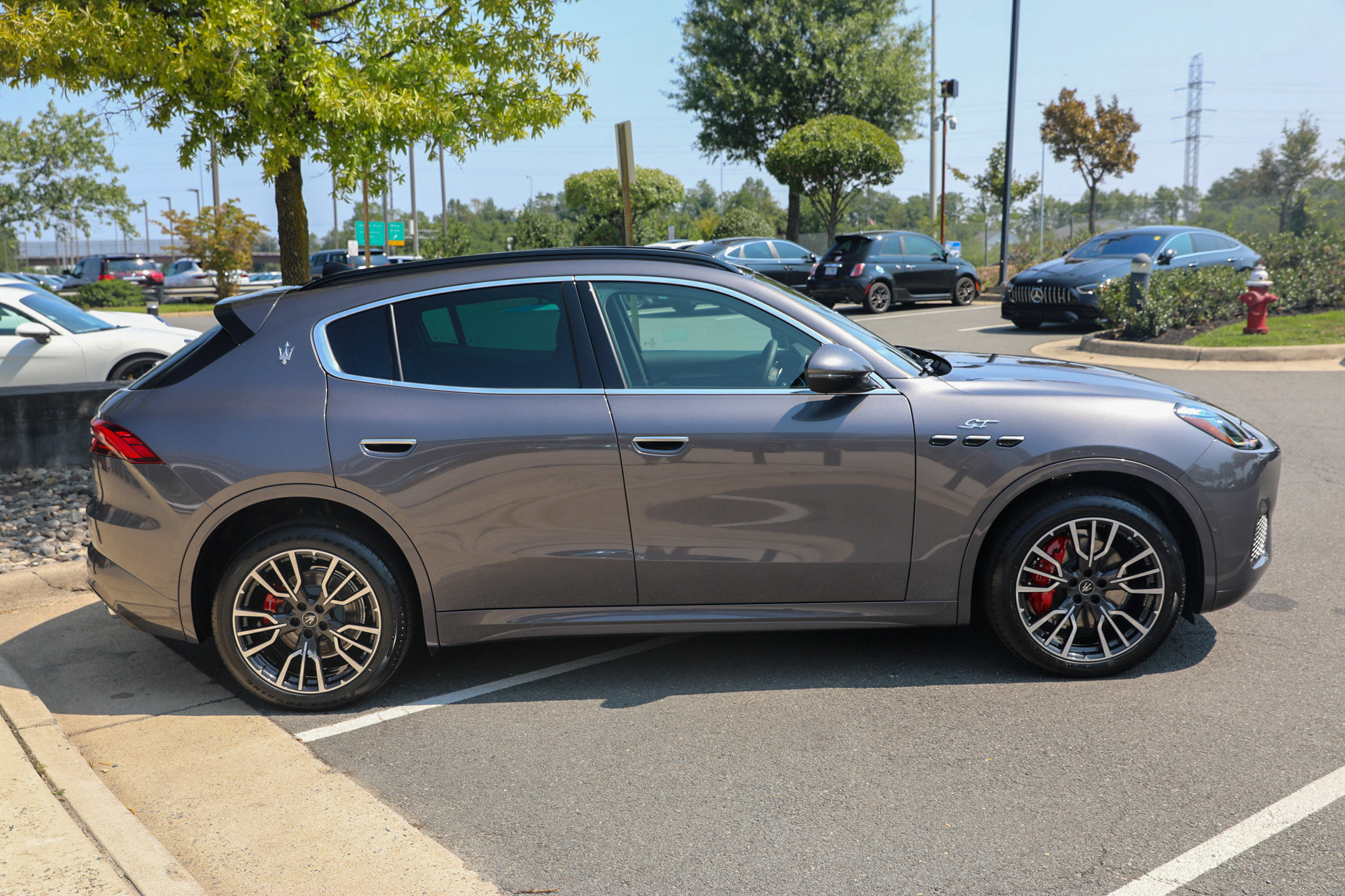 Used 2024 Maserati Grecale GT AWD/4WD image 4