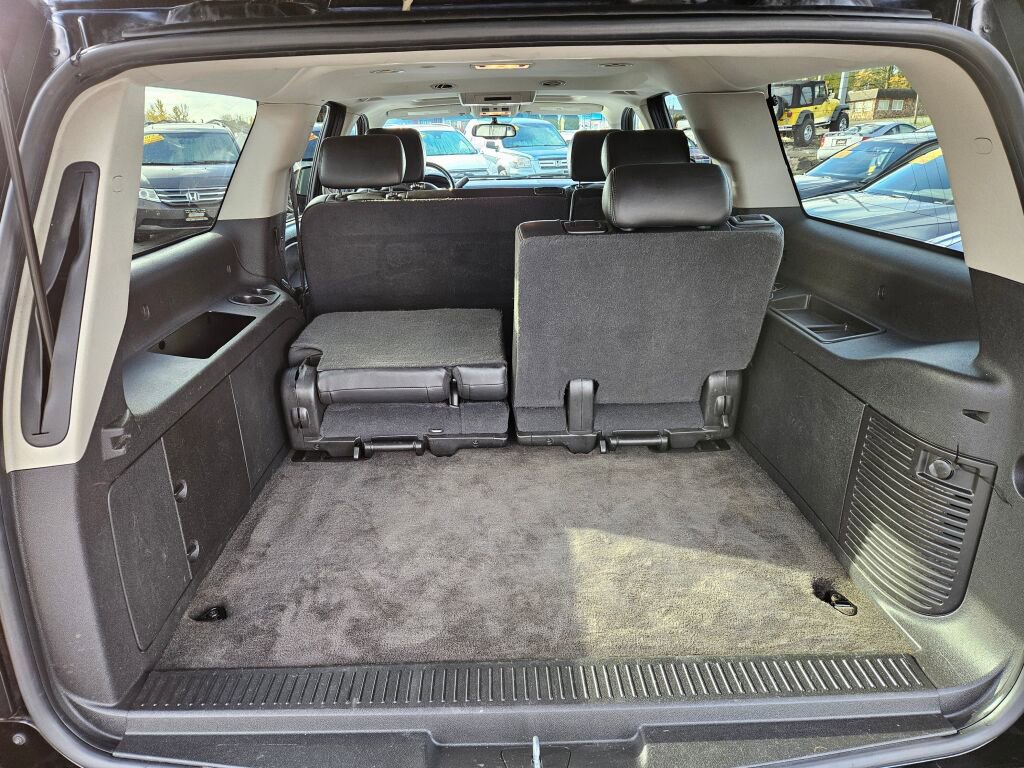 Used 2008 GMC Yukon XL SLT image 9
