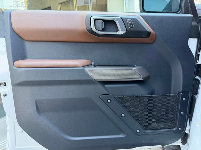 Used 2023 Ford Bronco Outer Banks image 14