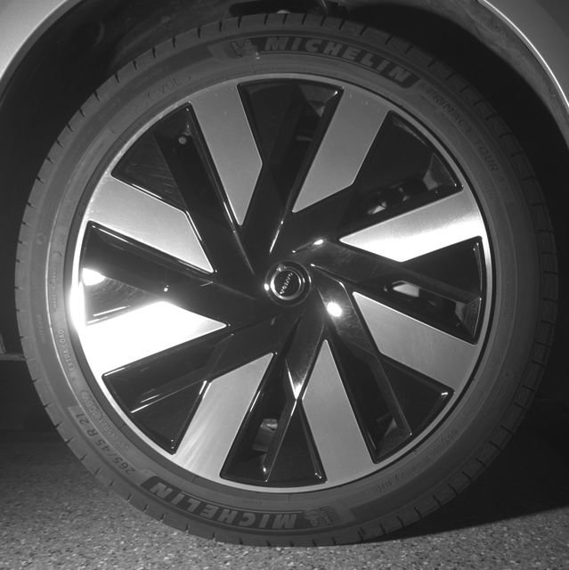 New 2025 Volvo EX90 Plus w/ Protection Package Premier image 52