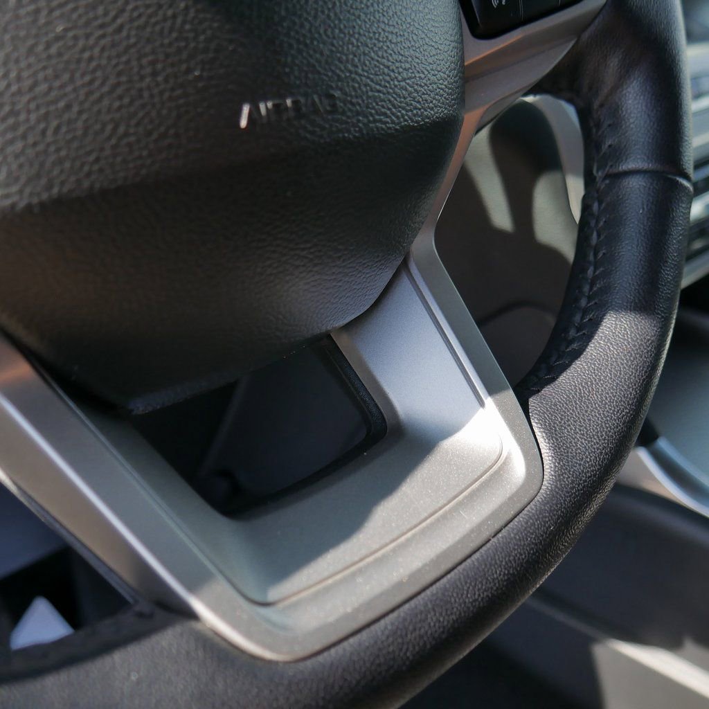 Used 2023 Ford Explorer XLT w/ Equipment Group 202A image 61