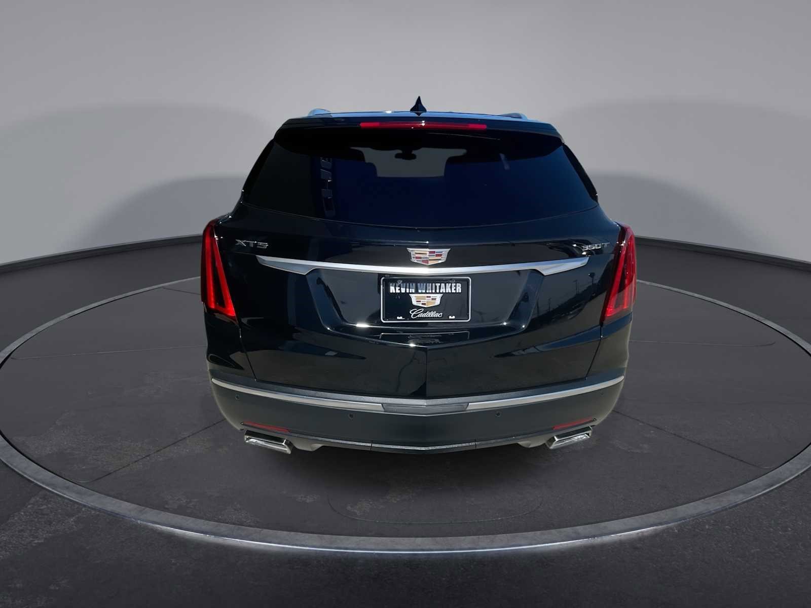Certified 2023 Cadillac XT5 Luxury FWD image 8