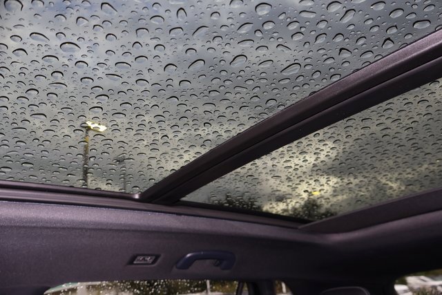 New 2026 Volkswagen Atlas Cross Sport SEL R-Line image 26