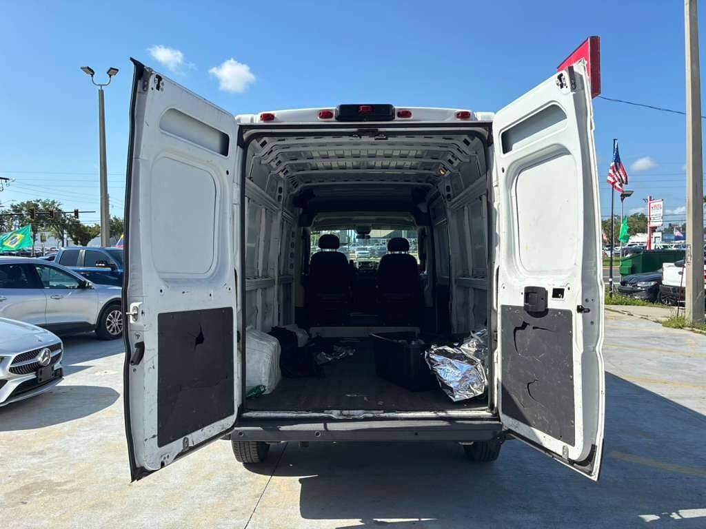 Used 2017 RAM ProMaster 2500 FWD image 10