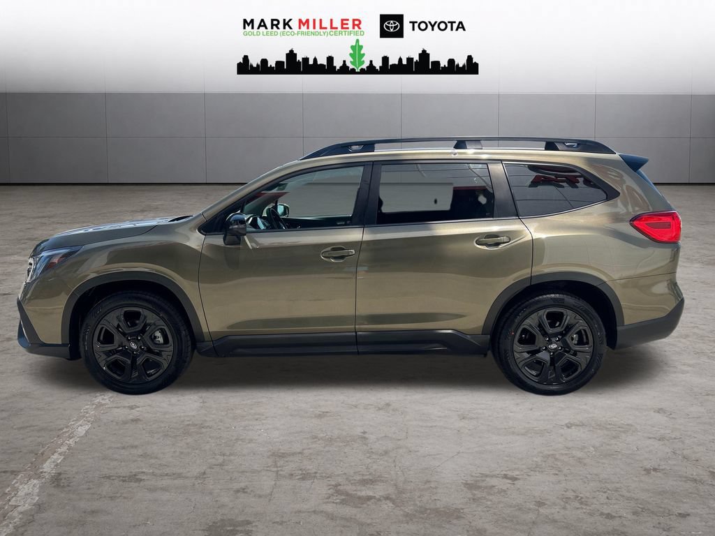 Used 2023 Subaru Ascent Onyx Edition AWD/4WD image 2