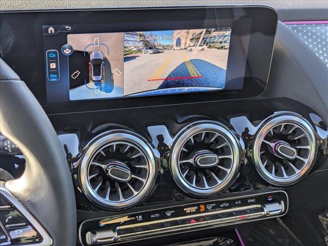 Used 2025 Mercedes-Benz GLA 250 image 11