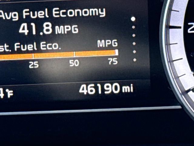 Used 2018 Kia Niro EX w/ EX Touring Graphite Edition image 28