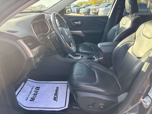 Used 2018 Jeep Cherokee Limited image 9