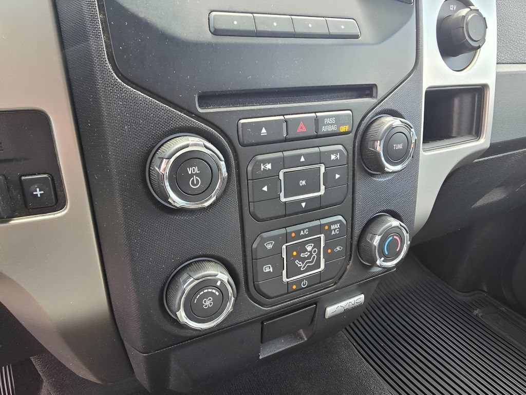 Used 2013 Ford F150 XLT w/ Luxury Equipment Group AWD/4WD image 18