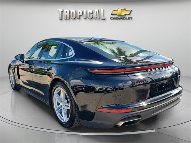 Used 2025 Porsche Panamera 4 w/ Premium Package image 3