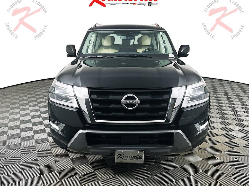 Used 2023 Nissan Armada SV image 2