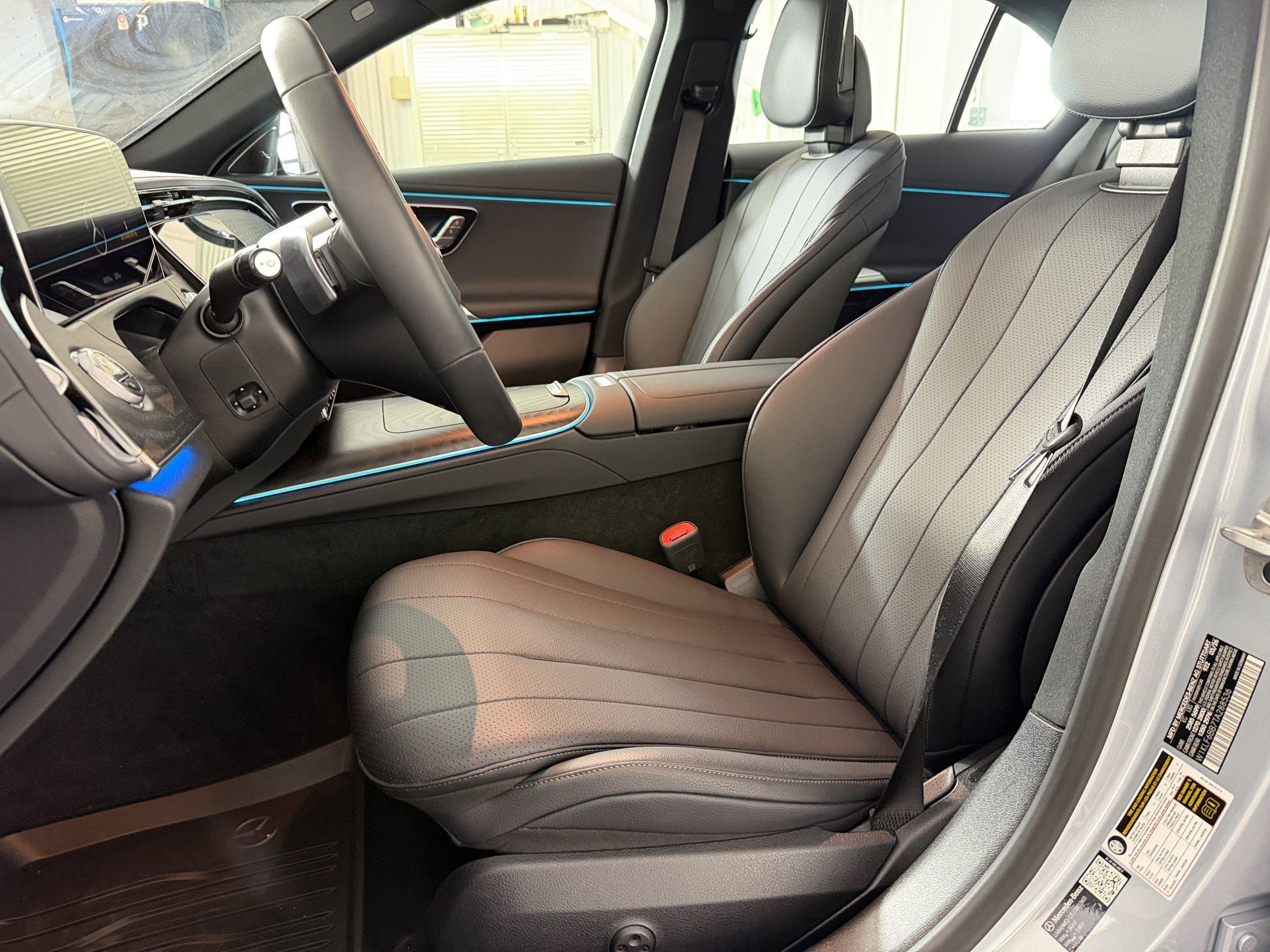 Used 2026 Mercedes-Benz E 450 4MATIC Sedan image 5