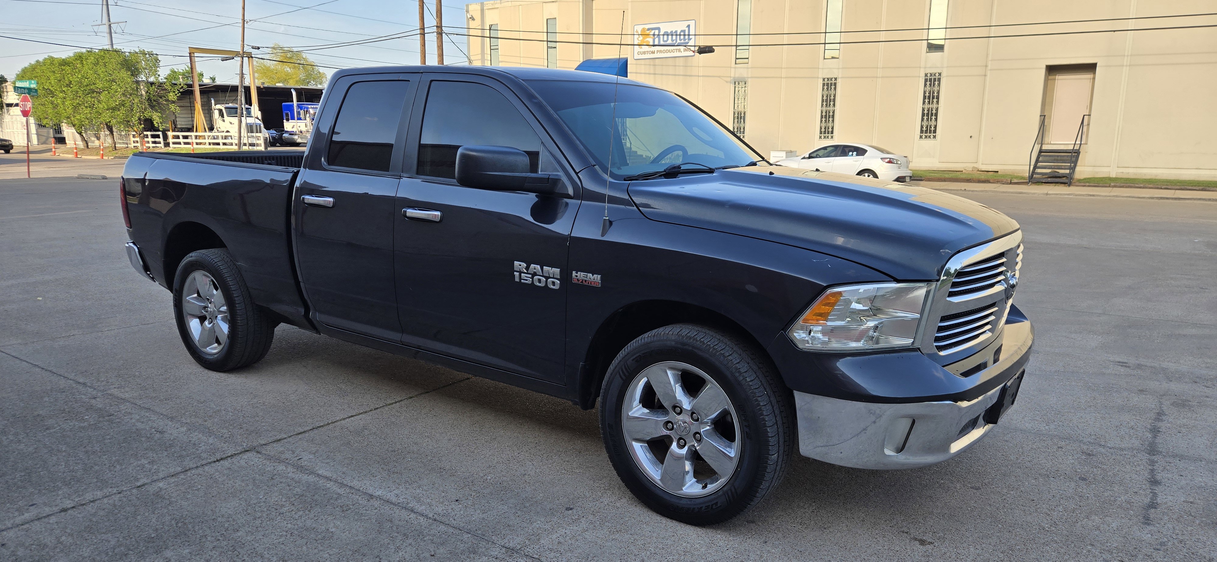 Used 2014 RAM 1500 Big Horn image 11
