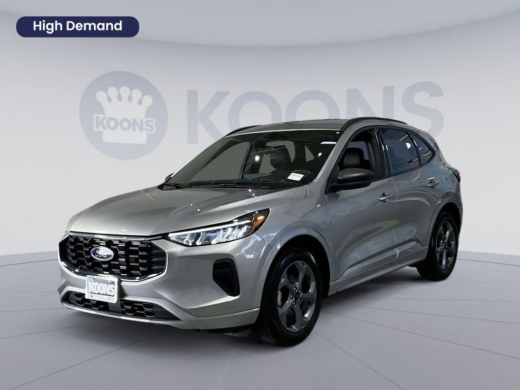 Used 2024 Ford Escape ST-Line w/ Tech Pack #1 image 1