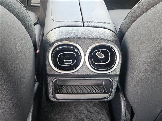 Certified 2026 Mercedes-Benz C 300 Sedan image 18