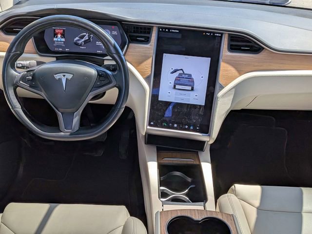 Used 2018 Tesla Model X 75D AWD/4WD image 14