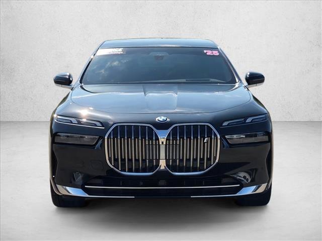 Used 2025 BMW i7 xDrive60 AWD/4WD video 2