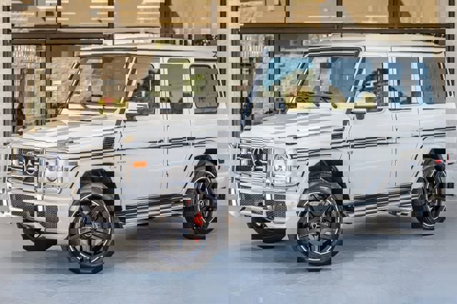 Used 2016 Mercedes-Benz G 63 AMG 4MATIC image 2