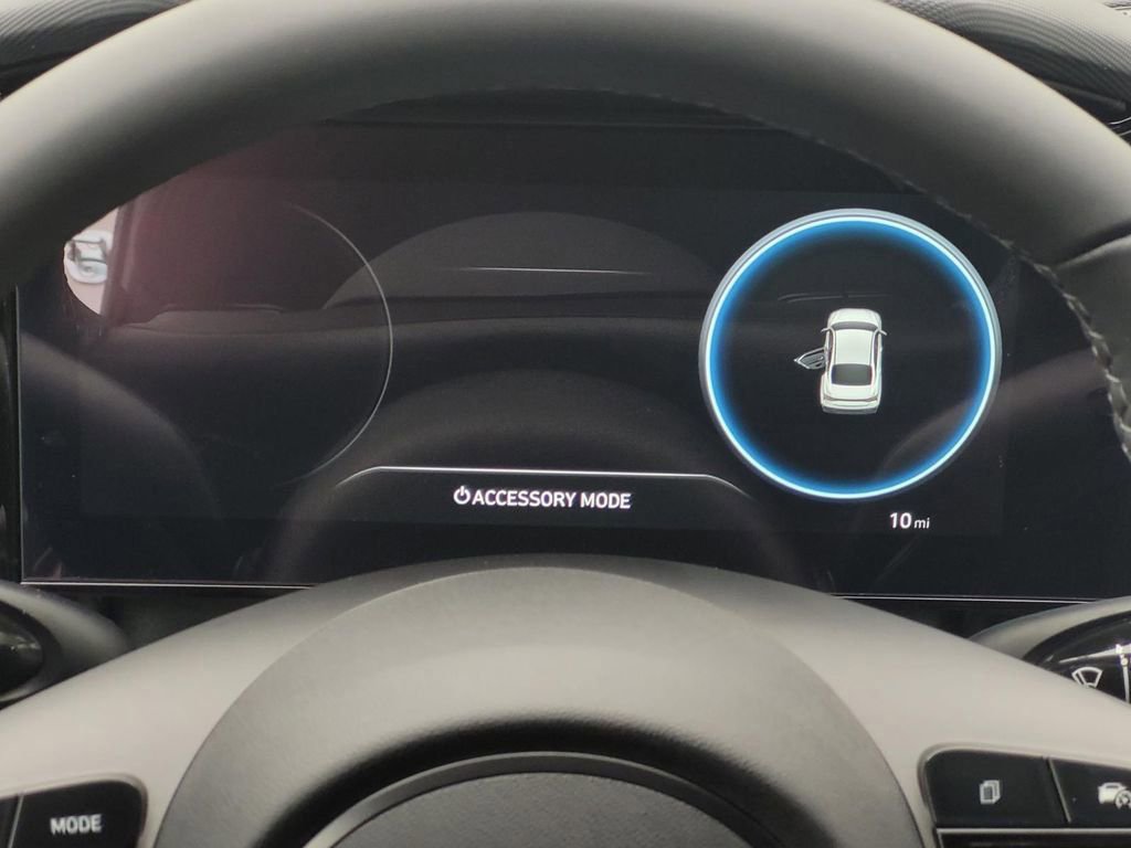 New 2025 Hyundai Elantra SEL FWD image 15