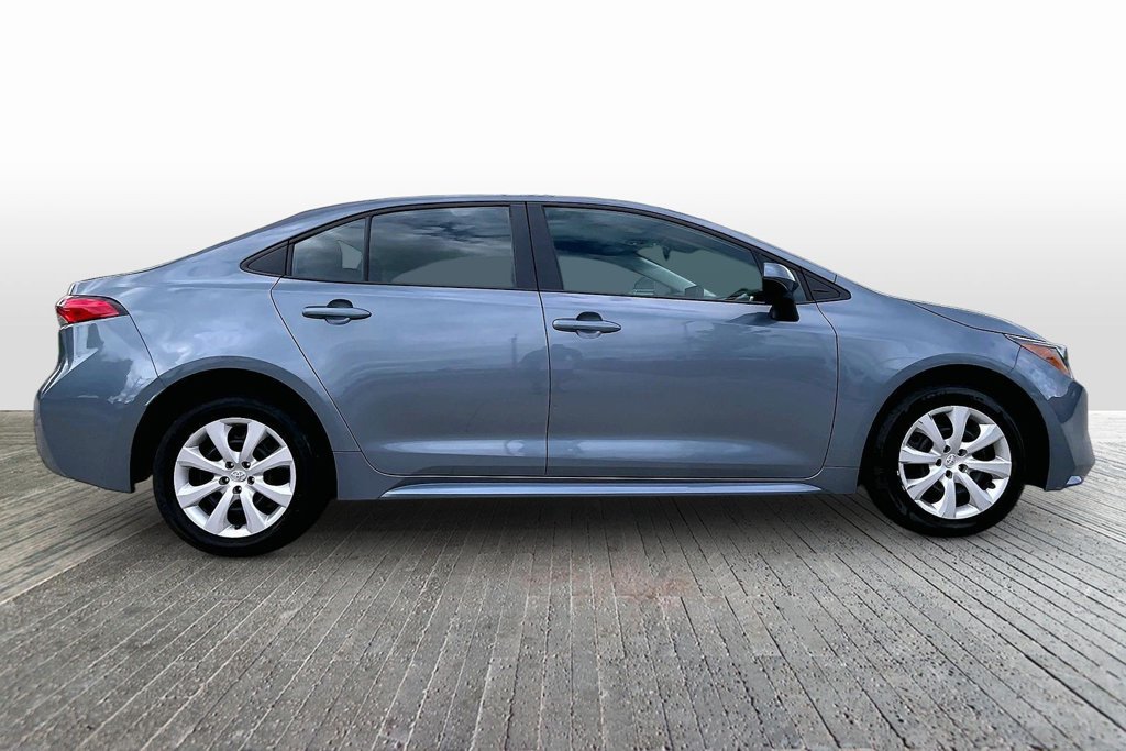 Used 2024 Toyota Corolla LE FWD image 8