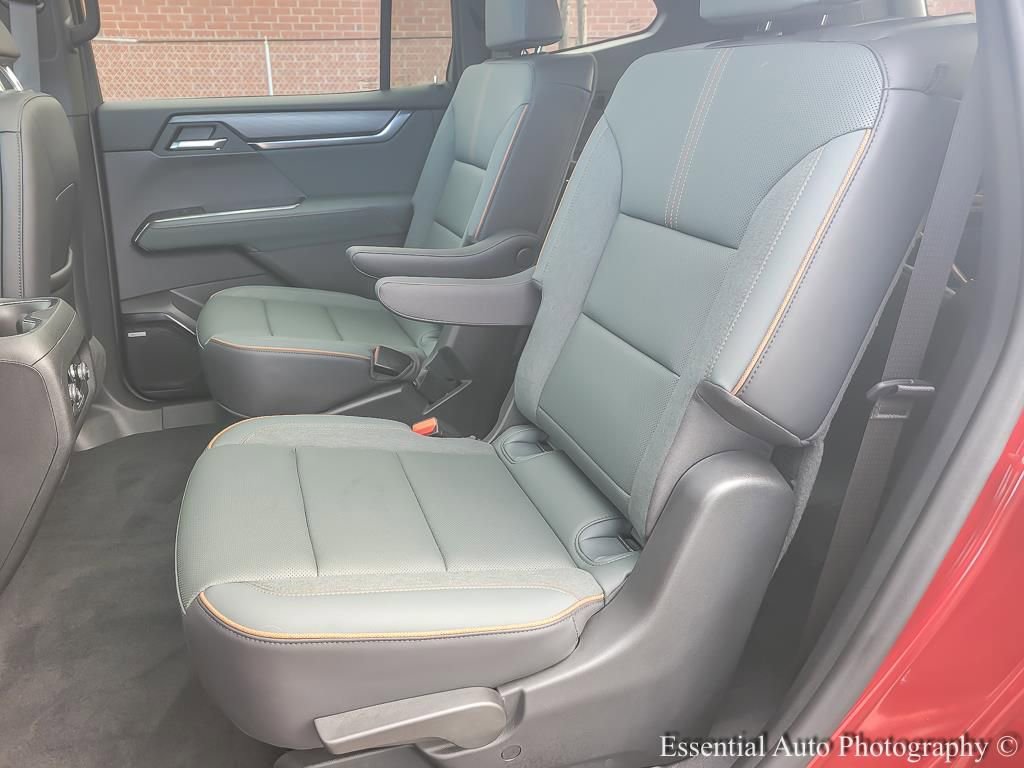 Used 2024 GMC Acadia AT4 w/ LPO, Floor Liner Package image 12