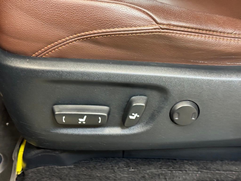 Used 2024 Toyota 4Runner Limited image 11