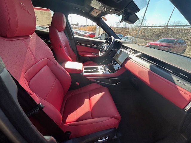 New 2025 Jaguar F-PACE R-Dynamic S image 22