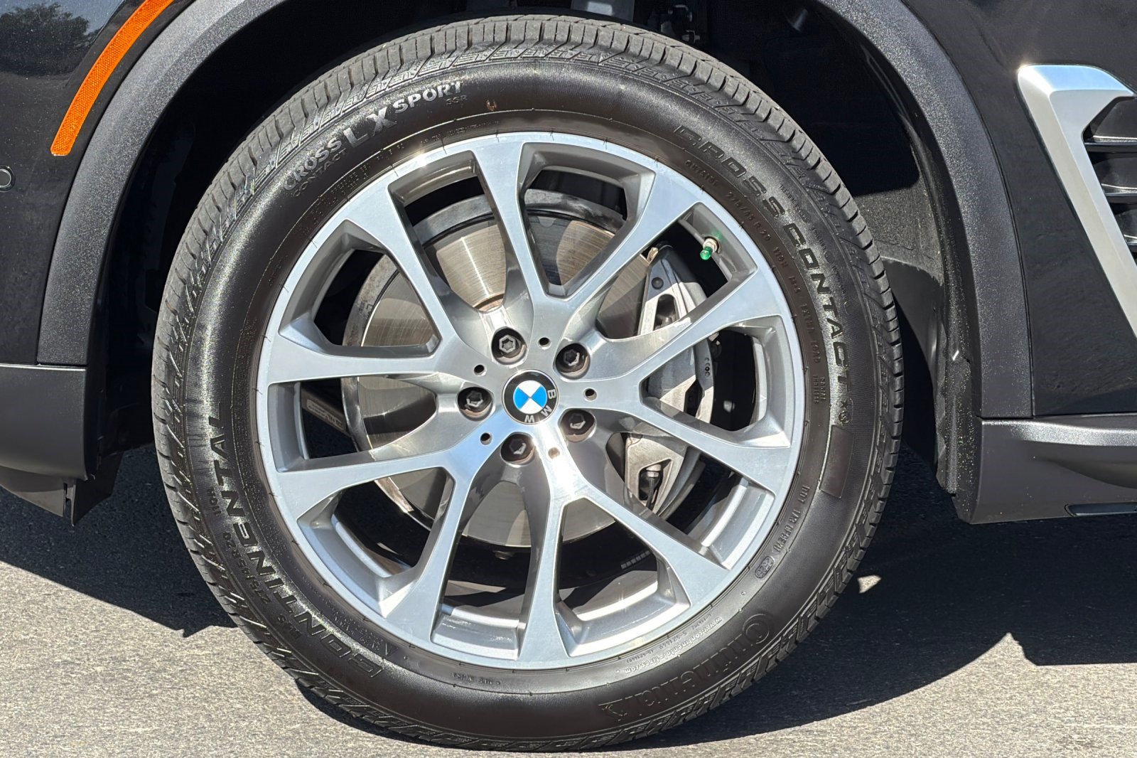 Used 2026 BMW X5 xDrive40i w/ Premium Package AWD/4WD image 38