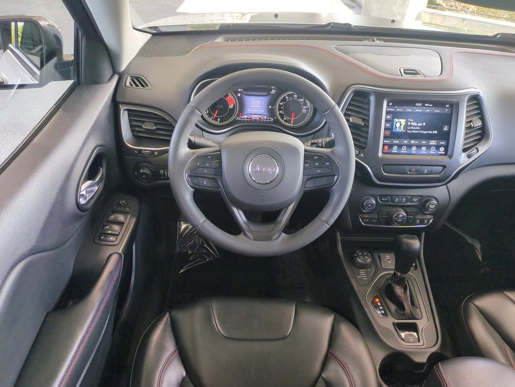 Certified 2022 Jeep Cherokee Trailhawk image 17