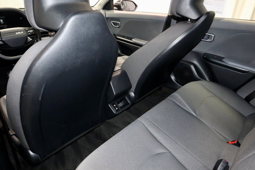 Used 2025 Kia K4 LXS image 20