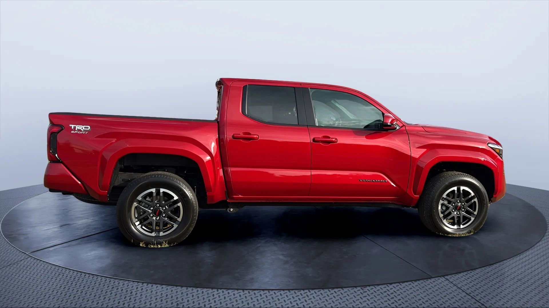 Used 2024 Toyota Tacoma SR5 image 6