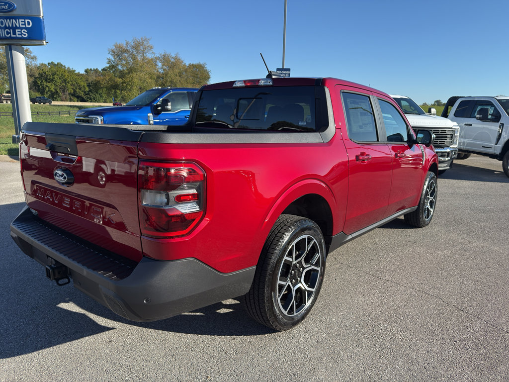 New 2025 Ford Maverick Lariat w/ 4K Tow Package image 5