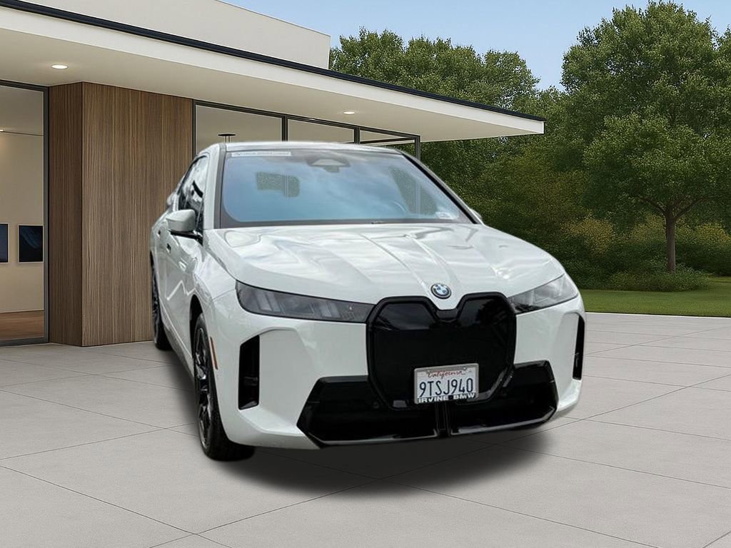 Used 2026 BMW iX xDrive60 w/ M Sport Package image 5