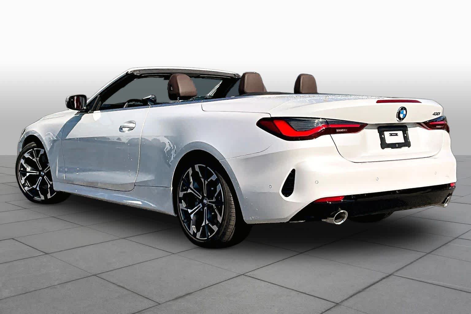 Used 2026 BMW 430i Convertible RWD image 11